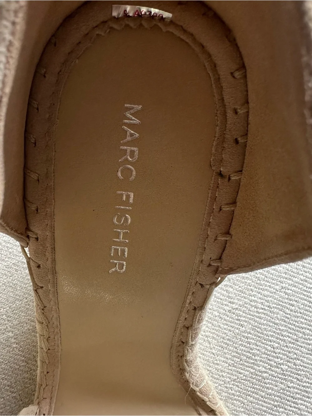 Marc Fisher feminine ruffle